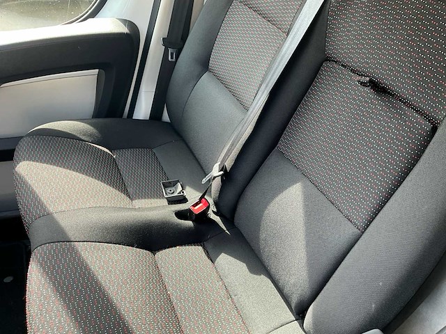 2019 peugeot boxer - airco - euro 6b - trekhaak - afbeelding 42 van  62