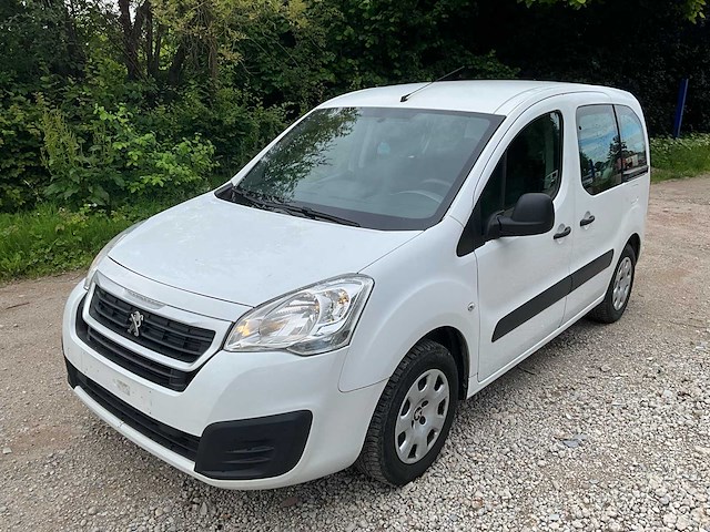 2019 peugeot partner tepee 1.6 bluehdi stationwagen 5 pers - euro 6 - airco - trekhaak - afbeelding 1 van  42