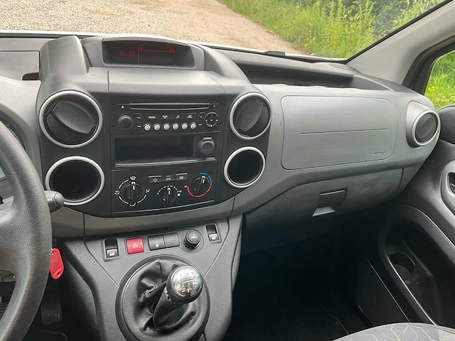 2019 peugeot partner tepee 1.6 bluehdi stationwagen 5 pers - euro 6 - airco - trekhaak - afbeelding 17 van  42