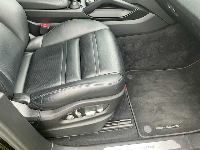 2019 porsche cayenne 9ya - afbeelding 23 van  35