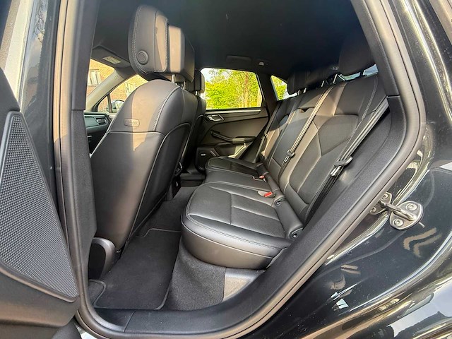 2019 porsche macan - sport design | sport chrono | pasm | bose | sportuitlaat | 360° camera | 21" sport classic | 51.351 km - afbeelding 19 van  34