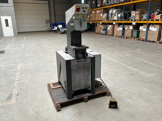 2019 pressta eisele dyno 15 ponsmachine - afbeelding 1 van  5