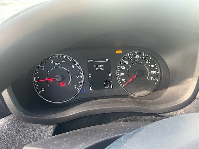2019 renault master renault master 2,3 dci 120 kw euro 6 – sleepwagen – schuivend/kantelplatform + op afstand bestuurbare lier – 331,458 km - afbeelding 19 van  22