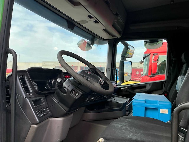 2019 scania tr4x2/g420 trekker (84113-1092) - afbeelding 4 van  9