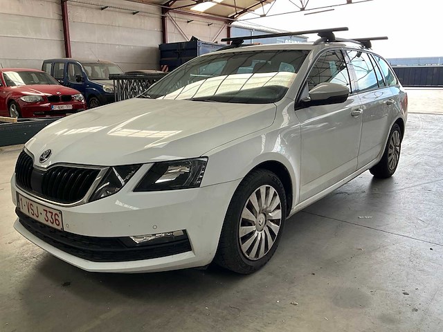2019 skoda octavia stationwagen - afbeelding 1 van  40