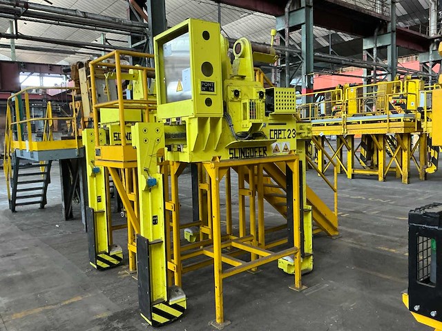 2019 slingofer 726 spoelgrijper met standaard - afbeelding 1 van  6