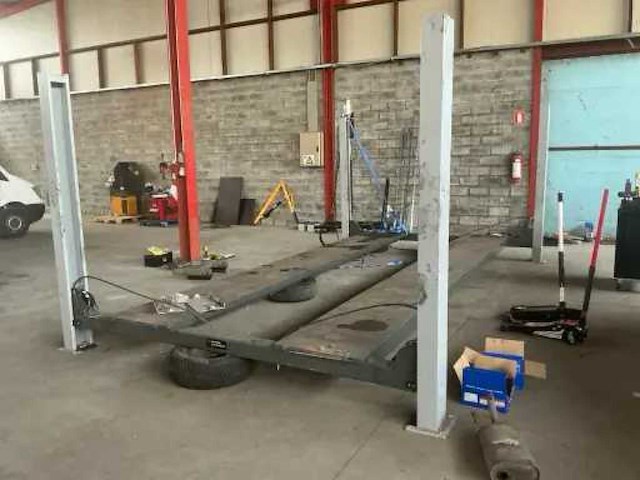 2019 space hefbrug - afbeelding 1 van  14