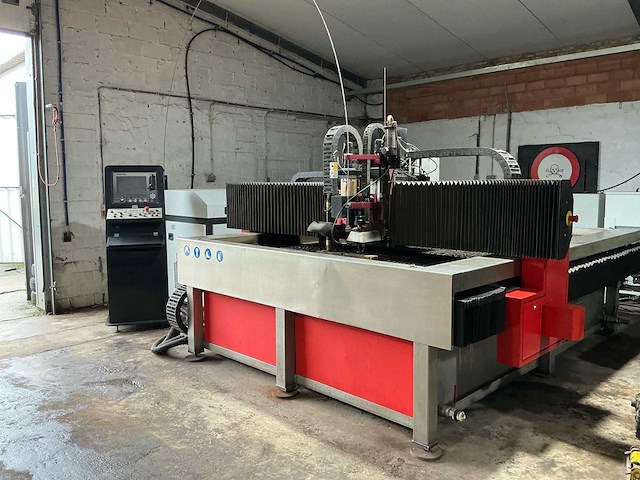 2019 stako trium wpc plasma/waterjet snijmachine - afbeelding 10 van  34