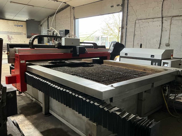 2019 stako trium wpc plasma/waterjet snijmachine - afbeelding 22 van  34