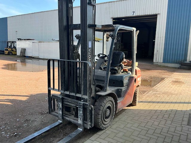 2019 toyota tonero 25 vorkheftruck - afbeelding 1 van  11