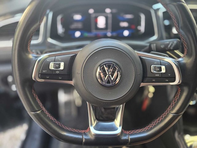 2019 volkswagen t-roc gt 2.0 tsi personenauto - afbeelding 2 van  28