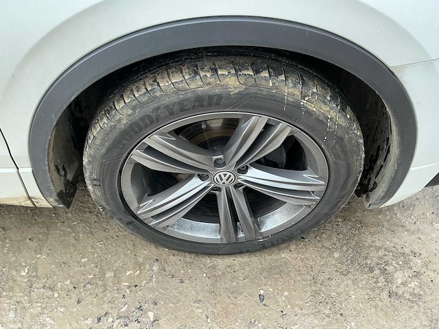 2019 volkswagen tiguan 2.0 tdi r-line suv personenauto - afbeelding 3 van  54