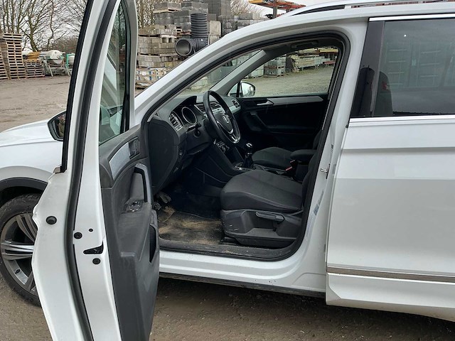 2019 volkswagen tiguan 2.0 tdi r-line suv personenauto - afbeelding 5 van  54