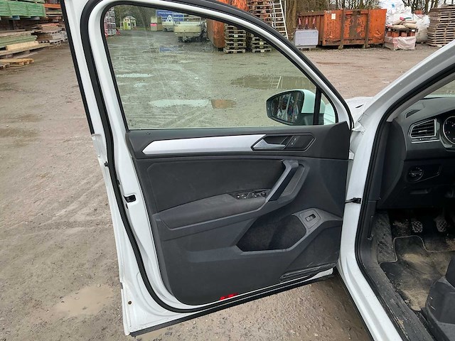 2019 volkswagen tiguan 2.0 tdi r-line suv personenauto - afbeelding 6 van  54
