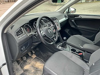 2019 volkswagen tiguan 2.0 tdi r-line suv personenauto - afbeelding 9 van  54