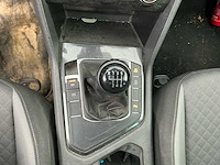 2019 volkswagen tiguan 2.0 tdi r-line suv personenauto - afbeelding 15 van  54