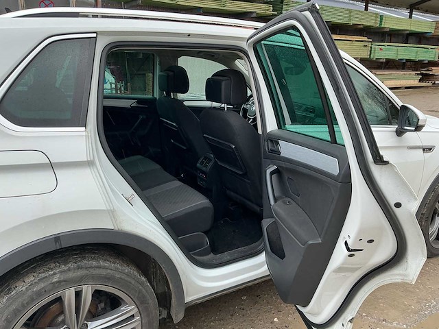 2019 volkswagen tiguan 2.0 tdi r-line suv personenauto - afbeelding 33 van  54