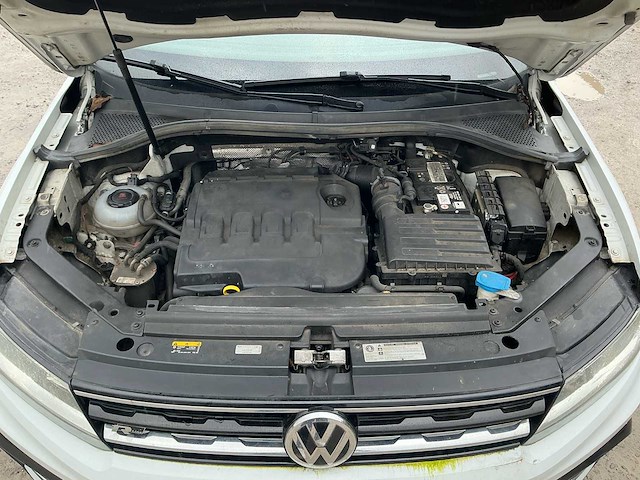 2019 volkswagen tiguan 2.0 tdi r-line suv personenauto - afbeelding 37 van  54