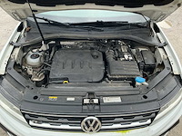 2019 volkswagen tiguan 2.0 tdi r-line suv personenauto - afbeelding 37 van  54