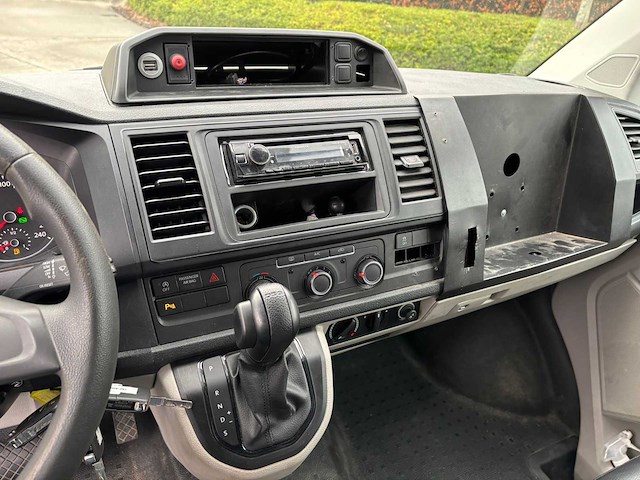 2019 volkswagen transporter personenauto - afbeelding 6 van  8