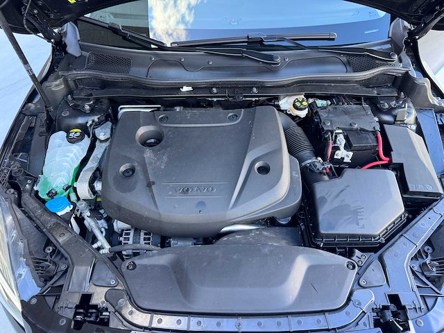 2019 volvo v40 - 7940km - afbeelding 1 van  2