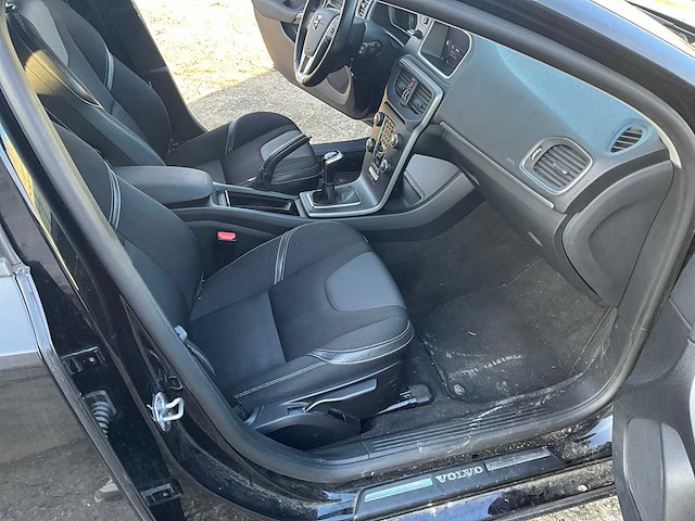 2019 volvo v40 - afbeelding 2 van  16