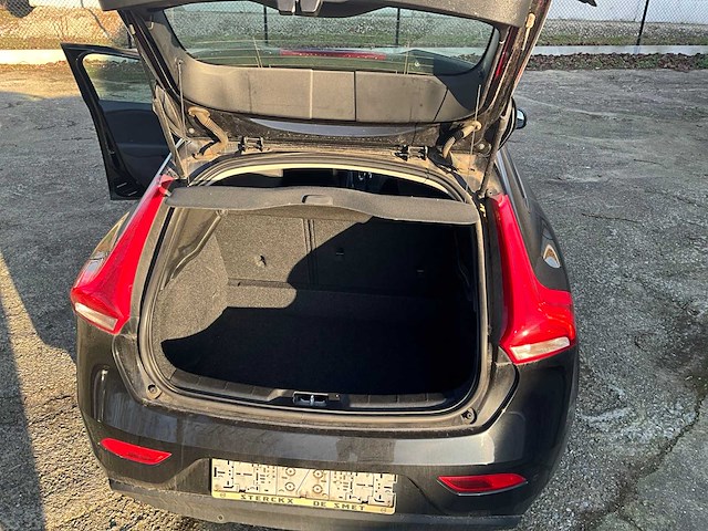 2019 volvo v40 - afbeelding 4 van  16