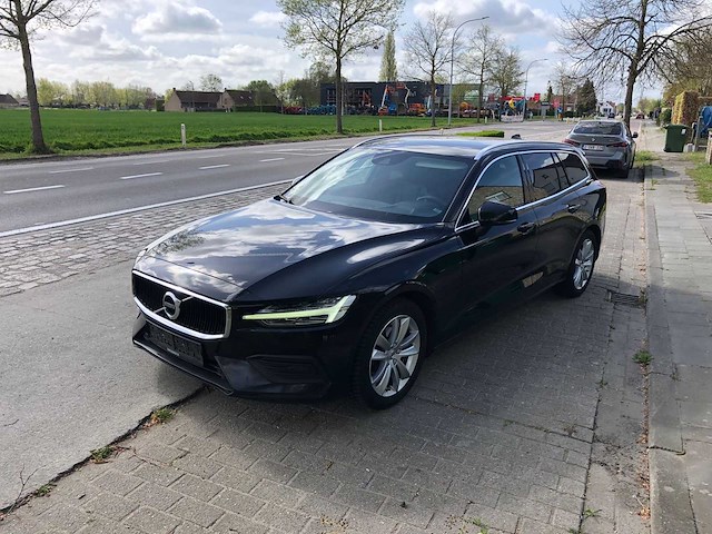 2019 volvo v60 personenauto - afbeelding 1 van  26