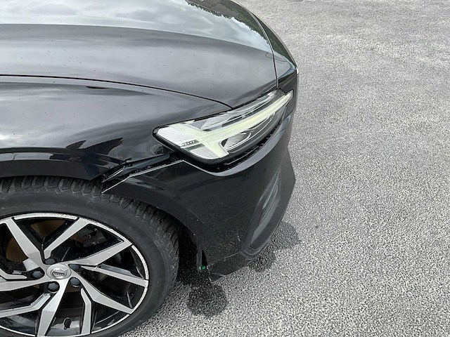 2019 volvo v60 personenauto - afbeelding 14 van  32