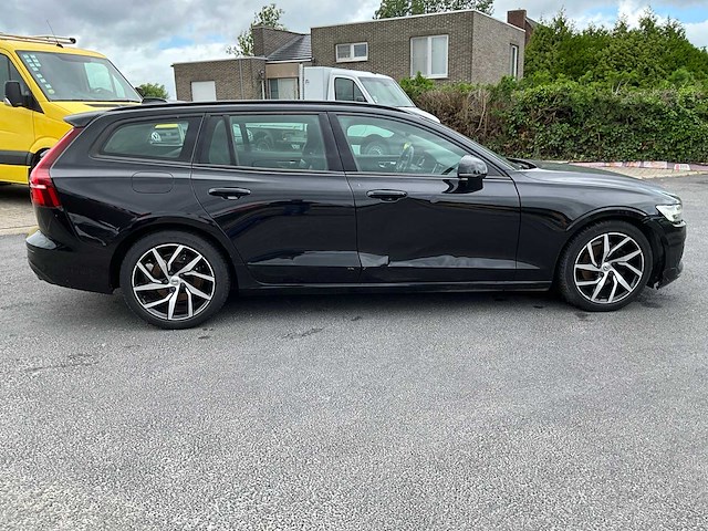 2019 volvo v60 personenauto - afbeelding 30 van  32