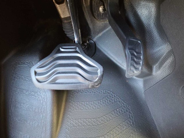2020 - ford transit - 141000 km - afbeelding 20 van  23