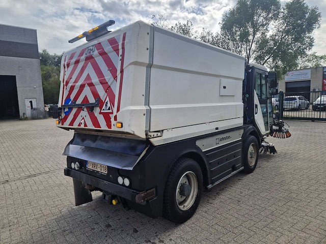 2020 - johnston - c401 - washing drying and brushing machine - afbeelding 4 van  6