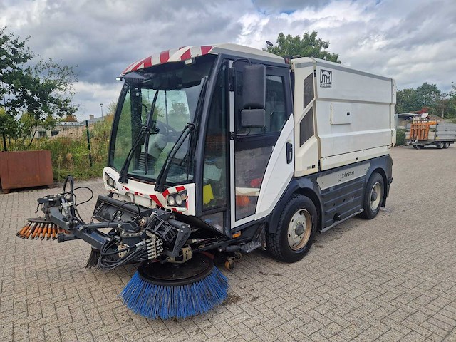 2020 - johnston - c401 - washing drying and brushing machine - afbeelding 1 van  10
