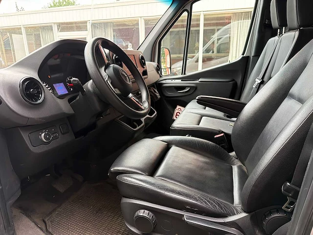 2020 - mercedes - sprinter - afbeelding 8 van  33