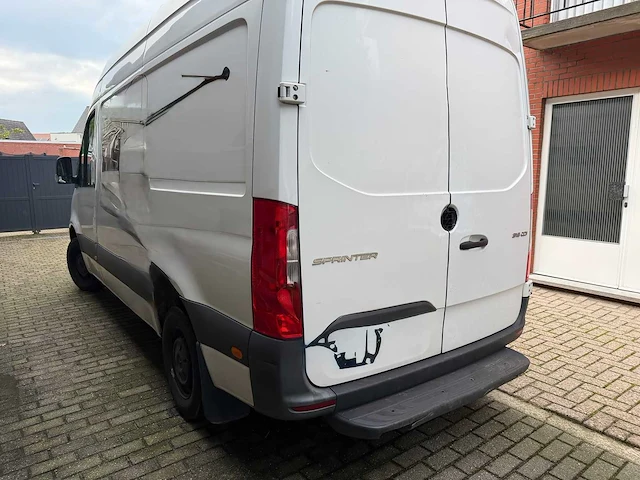 2020 - mercedes - sprinter - afbeelding 30 van  33