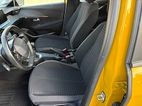 2020 - peugeot - 208 - 2 1.2 puretech - 12v turbo - car - afbeelding 18 van  19