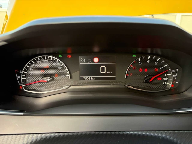 2020 - peugeot - 208 - 2 1.2 puretech - 12v turbo - car - afbeelding 19 van  19