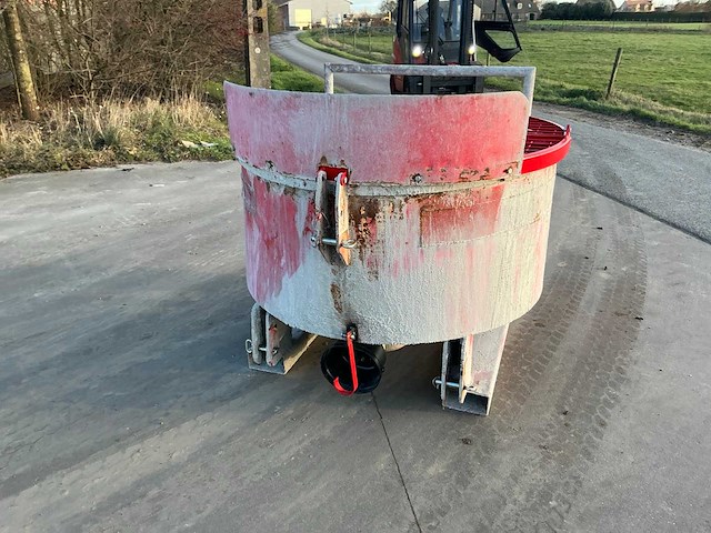 2020 agram jet malax 850 betonmolen - afbeelding 20 van  21