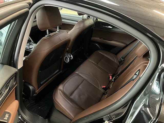 2020 alfa romeo stelvio - afbeelding 2 van  18