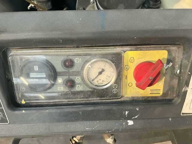 2020 atlas copco xas 38 mobiele compressor - afbeelding 6 van  8