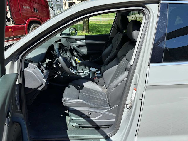 2020 audi q5 50 tfsi e quattro s tronci plug-in hybride personenauto - afbeelding 5 van  37