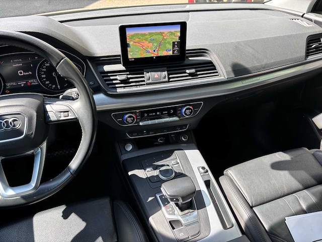 2020 audi q5 50 tfsi e quattro s tronci plug-in hybride personenauto - afbeelding 10 van  37