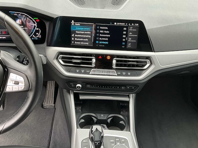 2020 bmw 330e - afbeelding 11 van  32