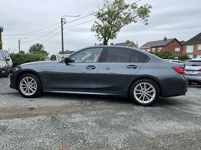 2020 bmw 330e - afbeelding 9 van  32