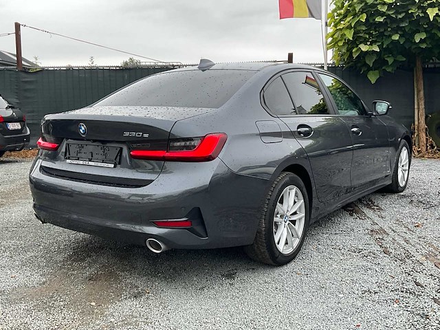 2020 bmw 330e - afbeelding 28 van  32