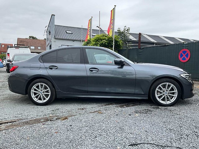 2020 bmw 330e - afbeelding 29 van  32