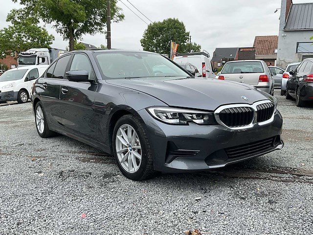 2020 bmw 330e - afbeelding 30 van  32