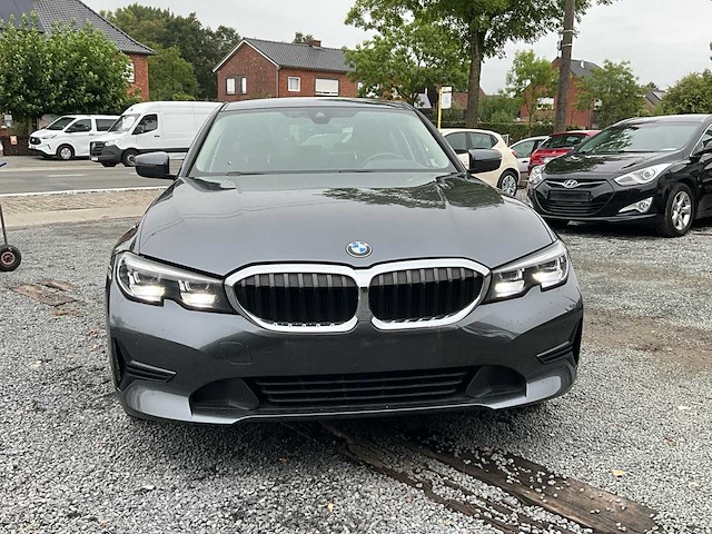 2020 bmw 330e - afbeelding 31 van  32