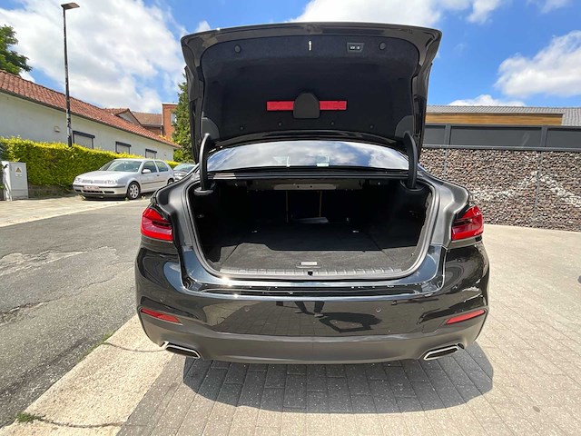2020 bmw 530e g30 sedan - afbeelding 13 van  39