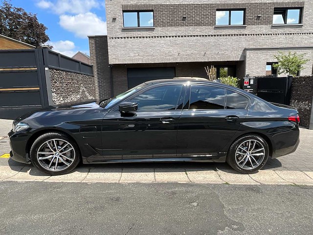 2020 bmw 530e g30 sedan - afbeelding 2 van  39